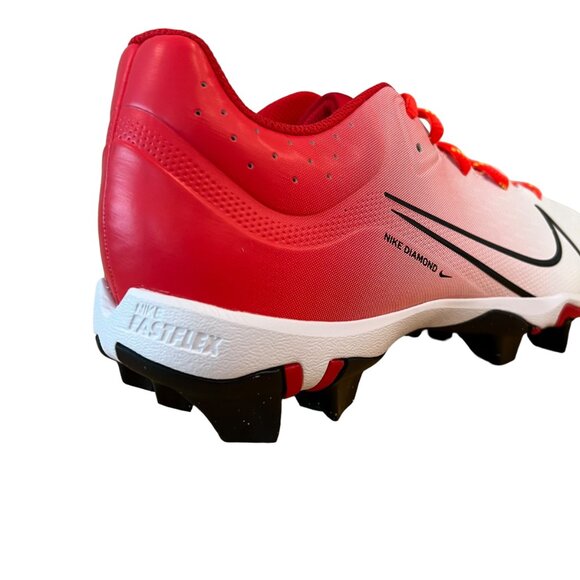Nike White and Red Athletic Cleats - Picture 15 of 16